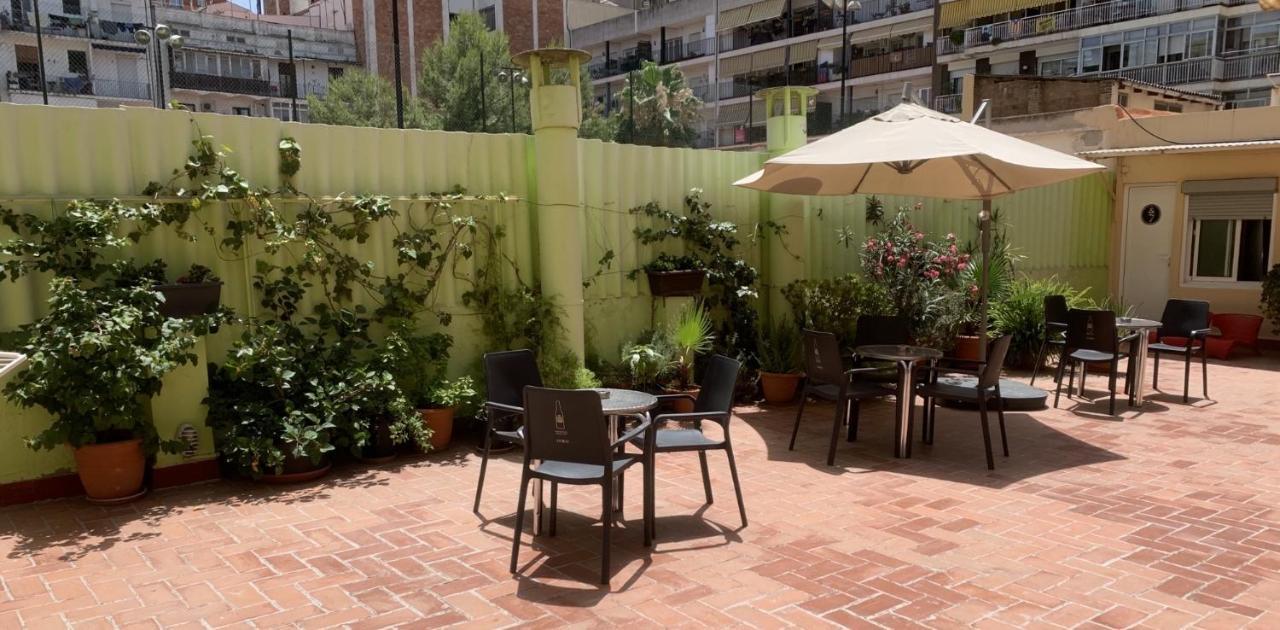 ברצלונה Paraiso Hostel מראה חיצוני תמונה