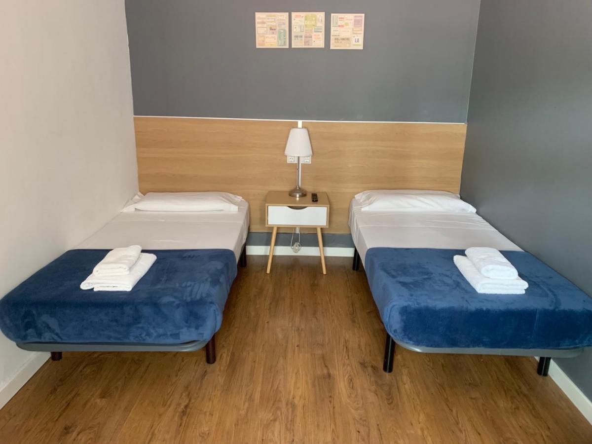 ברצלונה Paraiso Hostel מראה חיצוני תמונה