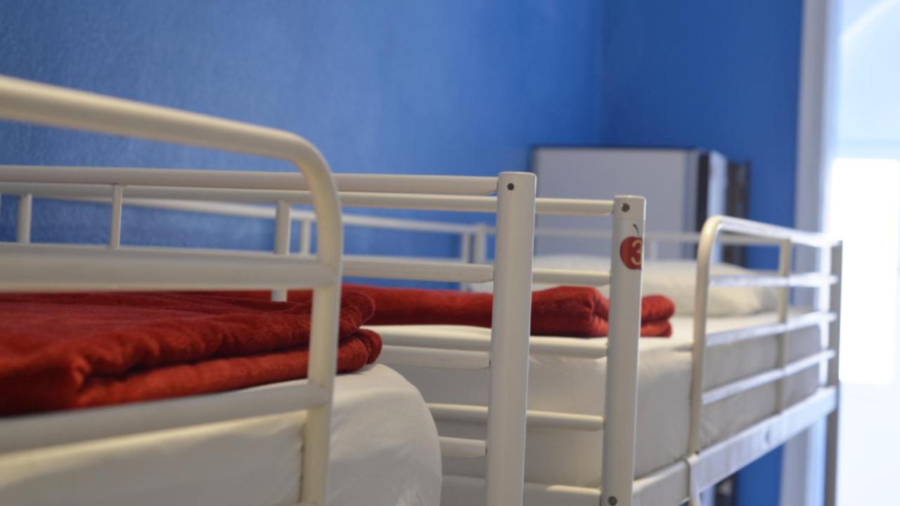 ברצלונה Paraiso Hostel מראה חיצוני תמונה