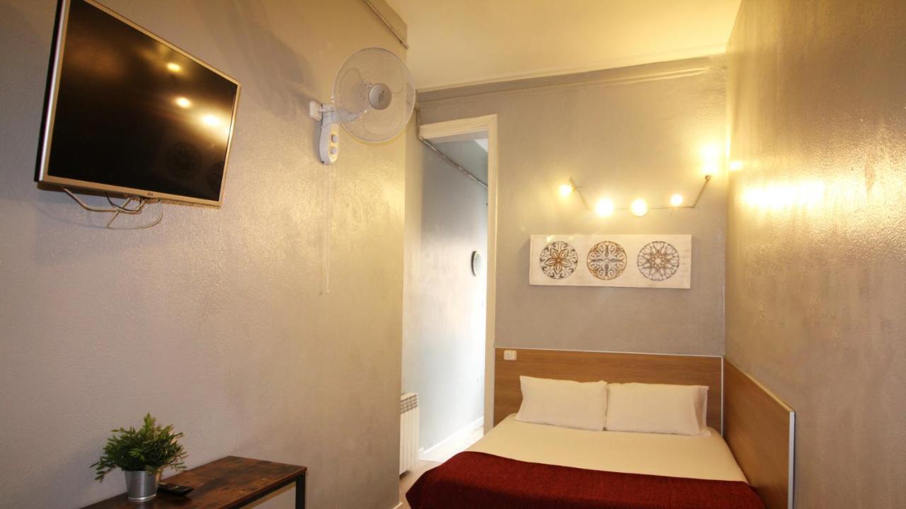 ברצלונה Paraiso Hostel מראה חיצוני תמונה