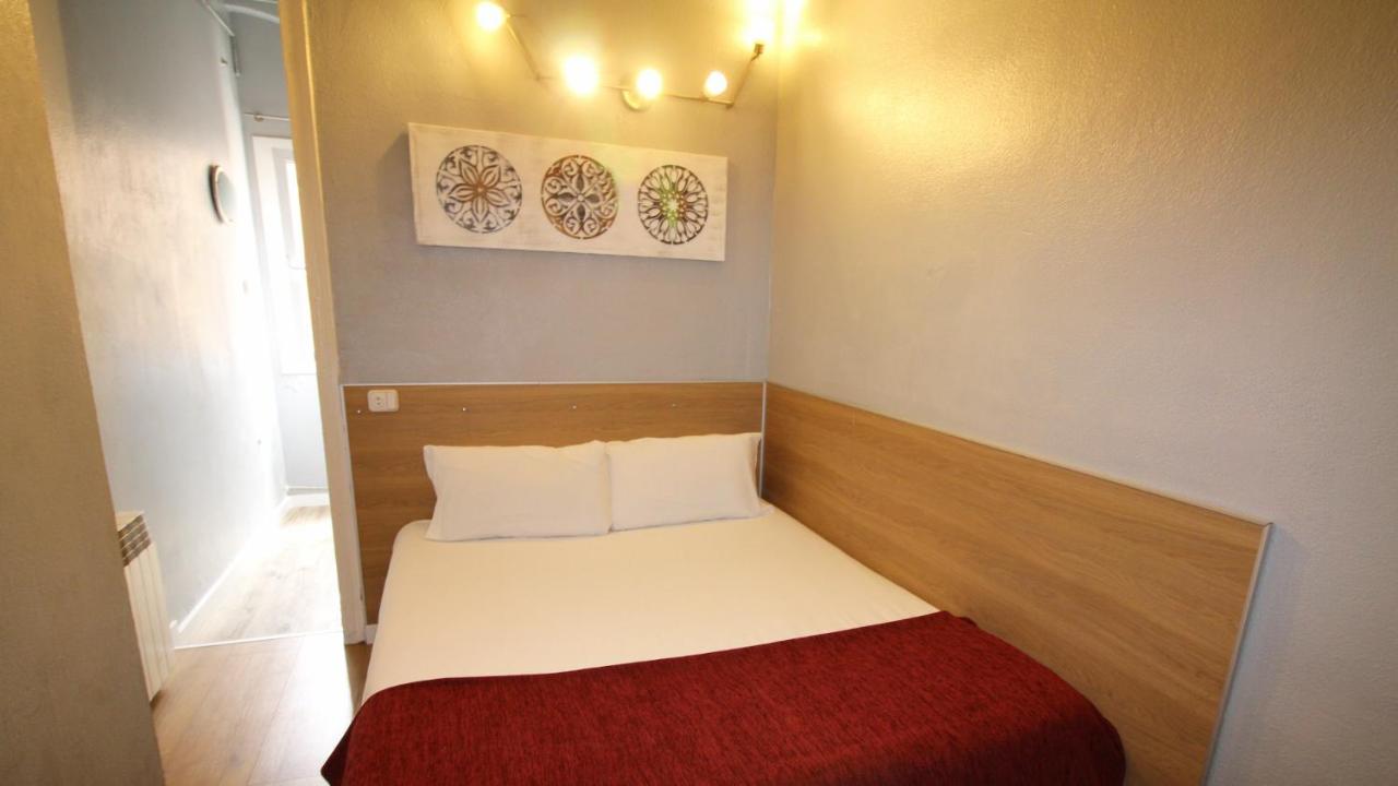 ברצלונה Paraiso Hostel מראה חיצוני תמונה