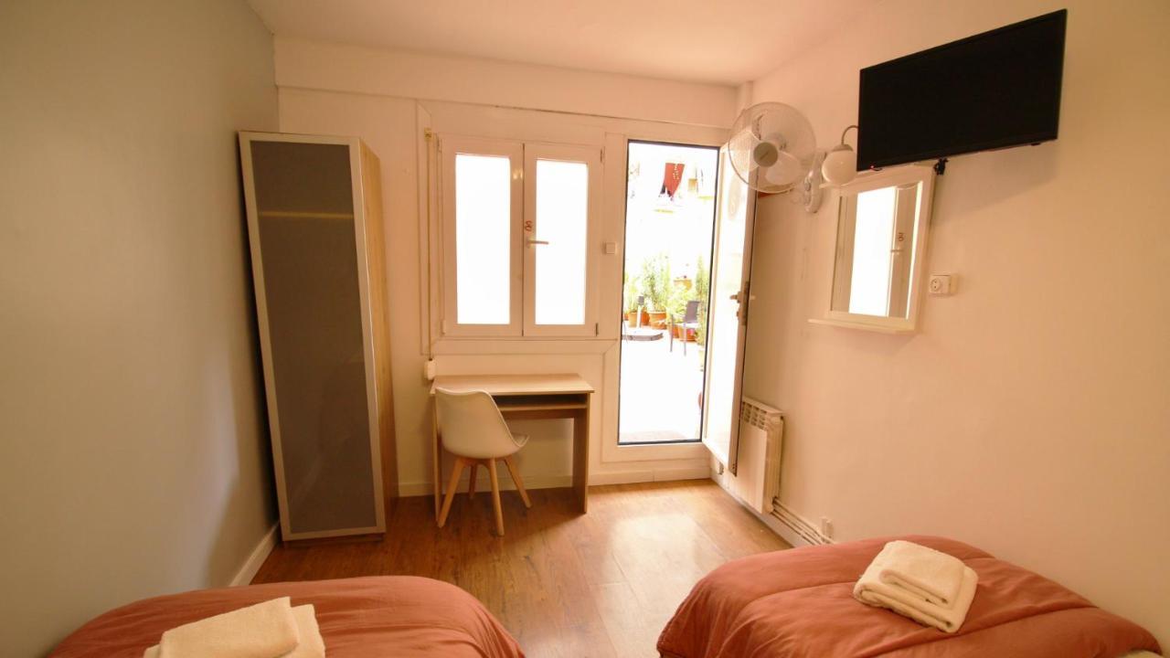 ברצלונה Paraiso Hostel מראה חיצוני תמונה