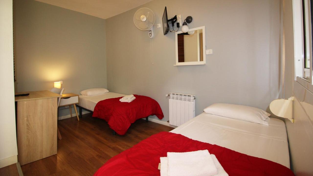 ברצלונה Paraiso Hostel מראה חיצוני תמונה