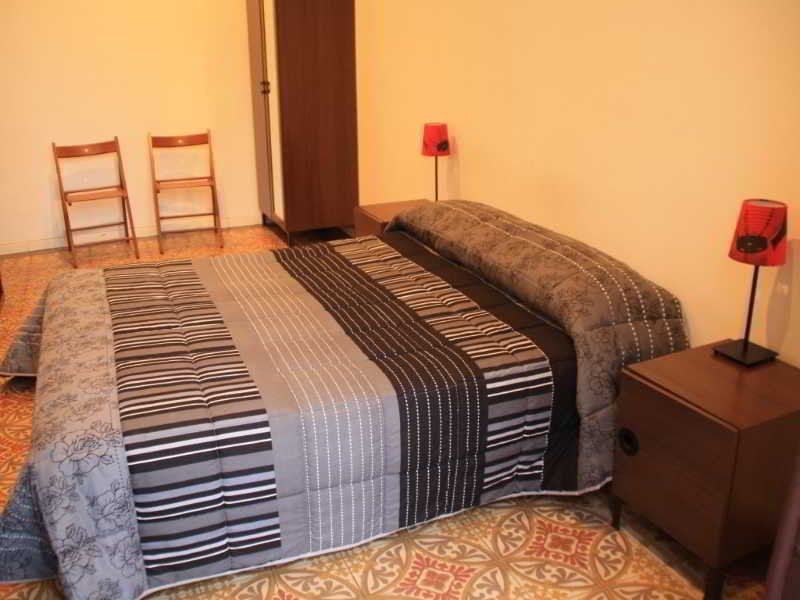 ברצלונה Paraiso Hostel מראה חיצוני תמונה